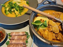 豌豆黄浸豌豆尖-半山腰·云南菜(侨福芳草地店)