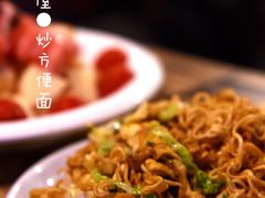 炒方便面-特色酱椒鱼私房菜(黄鹤楼店)