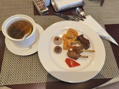 -南湖名都·景湖轩全日制餐厅·海鲜自助·东南亚风味·临湖而食