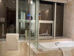 -深圳好日子皇冠假日酒店
