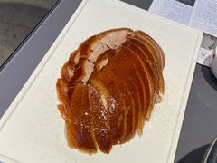 酥不腻烤鸭-小大董·烤鸭(观景餐厅·南京西路店)