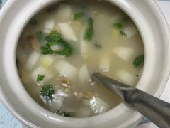 -六和聚传统烤鸭.天津菜(和平店)