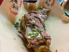烤猪蹄-四季烟火烧烤酒场