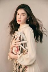 -变画·发型STUDIO