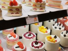-巴黎贝甜(大宁国际商业广场店)