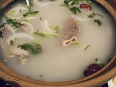 -耶里夏丽·新疆菜(田林东路店)