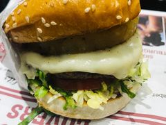 -The Habit Burger Grill 哈比特汉堡(爱琴海店)