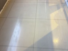 -天空之镜眼镜店蔡司依视路配镜授权零售店(望京颐堤港店)