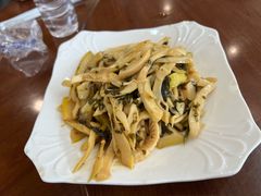 -山水之味·大鱼头·农家菜(张公洞店)