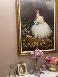 -蕾蕾美颜美容美体