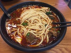 -鑫花溪牛肉米粉(凤凰街创始总店)