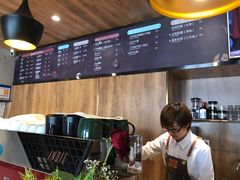 -ZING COFFEE 镜咖啡