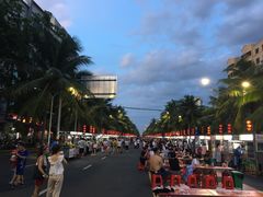 -海大南门夜市(海富街店)