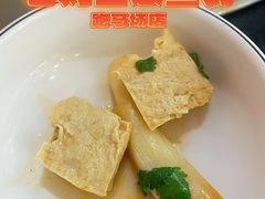 -老刘生态大鱼坊铁锅炖鱼(赛马场店)