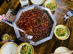 青花椒锅底-王朝花椒鱼(杉板桥南一路店)