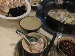 -润泽园椰子鸡(汇一城店)
