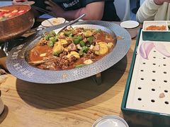 -俭寨大盘鸡·手抓肉·烧烤新疆菜(乌苏路店)