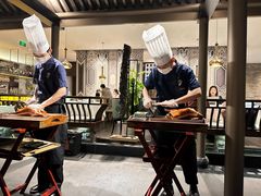 -羲和雅苑•北京烤鸭(陆家嘴中心店)