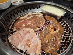 -木槿花韩式炭烤·熟成肉工坊(孙文东路店)