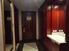 -维也纳国际酒店（上海旅游度假区浦东机场店）-停车点