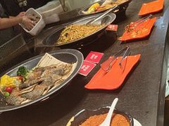 -四海一家自助餐(益田假日广场店)