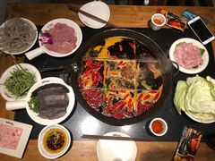 -纸盐河码头火锅(十八梯店)
