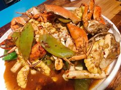 -臻鲜燕海鲜融合餐厅(金陵style店)