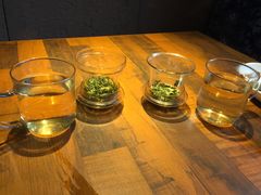 -洞庭土菜小炒馆(易发广场店)