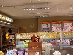 -泡泡玛特POPMART(蓝色港湾店)