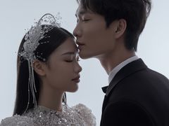 -经典婚纱摄影美学馆·私人定制