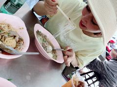 -榮泰米粉湯(Left Shop)