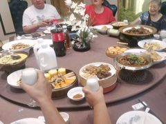 -香山湖家家宴(中山陵店)