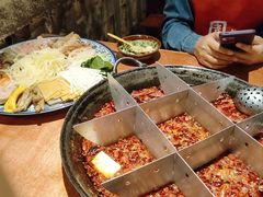 -周小明火锅(黑金冠社区店)