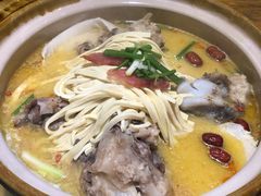 砂锅煲-遇见 ·砂师弟与二师兄