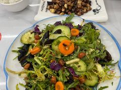 -一口猪海鲜浑锅·东北家常菜