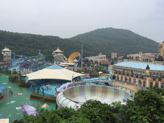 -平湖九龙山乐满地水上乐园