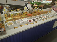 -四囍码头海鲜烧烤自助火锅(外滩南京东路悦荟广场店)