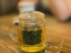 白桃乌龙茶-栖·咖啡