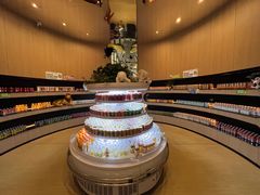 -涨巢·潮玩水疗局