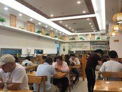 大堂-小姜锅贴(凤凰街店)