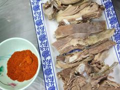 -撒拉人家.酸菜牦牛肉火锅