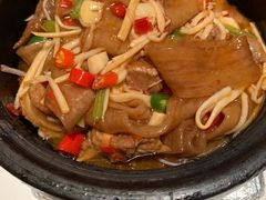金菇黑粉黄牛肉-并州饭店·并萃阁