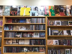 -M.F CDshop唱片店