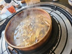 -阿山卓·野生菌火锅·纳西火塘烤肉