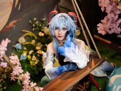 -米游妙妙屋cosplay换装自拍摄影体验馆