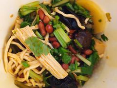 -留夫鸭(巴黎春天宝山店)