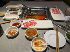 -海底捞火锅(新松江路生日主题店)