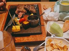 -豪客来牛排(成都锦江大融城店)