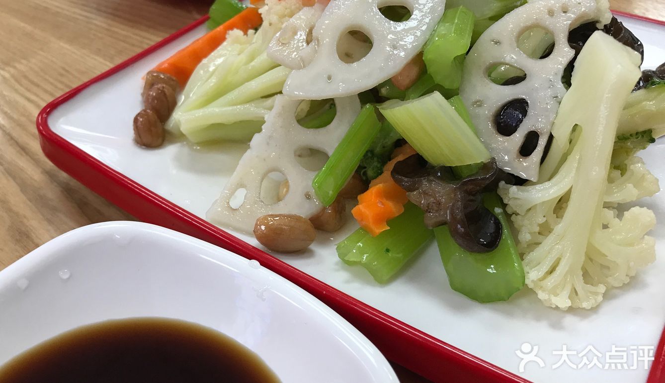 这三鲜饺子给我香迷糊了