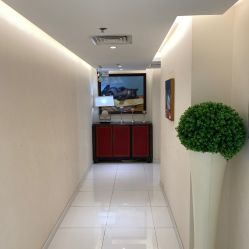 -咪咪比基尼脱毛专业店